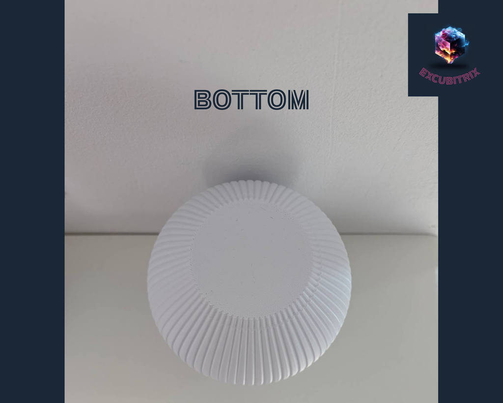 Gerippte Vase - 16,3cm lang - 12,2cm breit