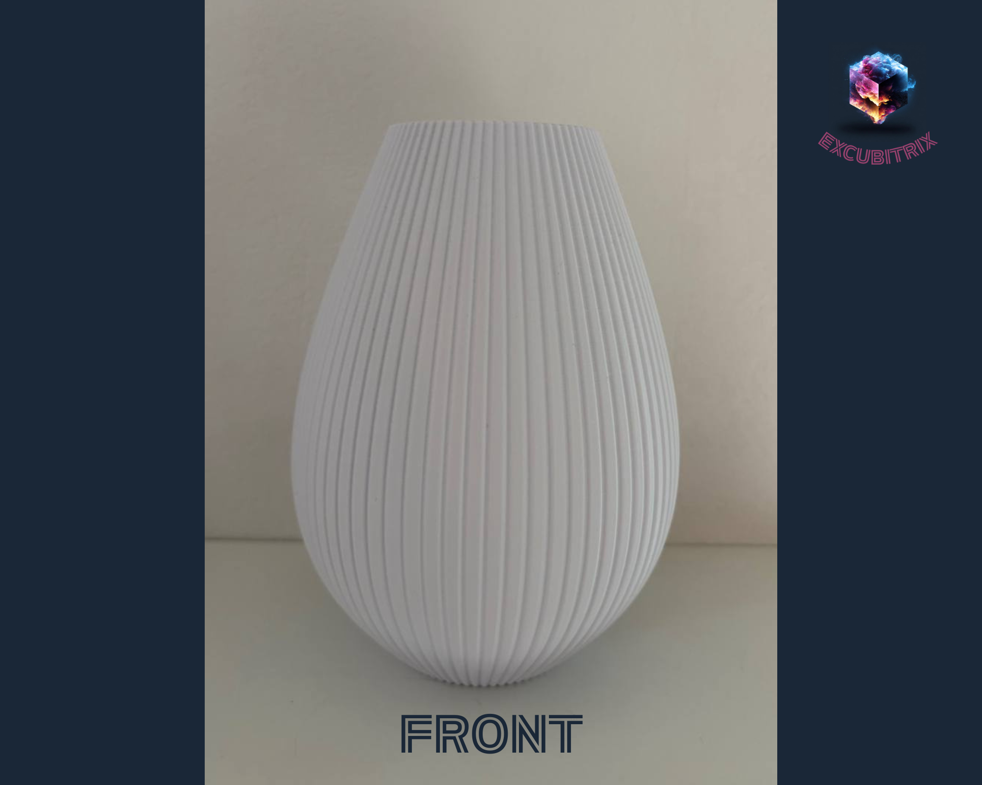 Gerippte Vase - 16,3cm lang - 12,2cm breit