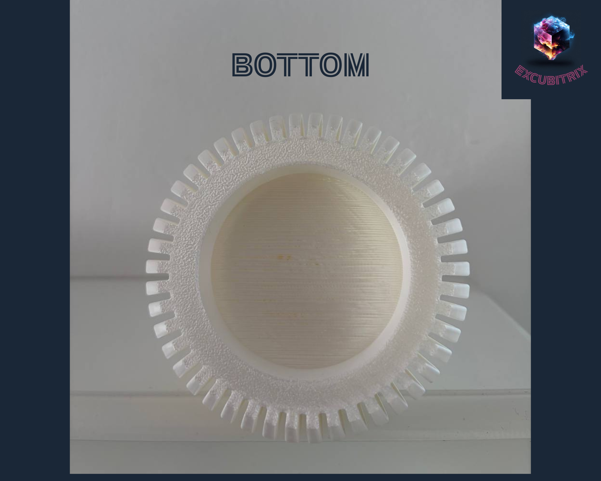 Moderner Weihnachtsbaum - 17,4cm hoch